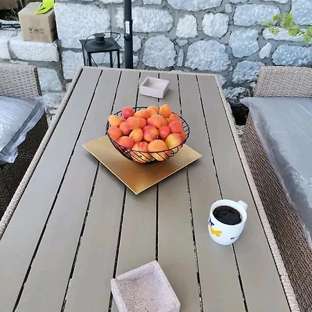  πέτρινο παραδοσιακό της μάνης *